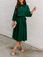 Women's Dresses Round Neck Lace-Up Long Sleeve Dress